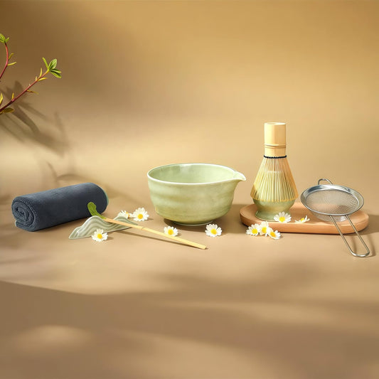 MOMI 4-Piece Matcha Set – Bowl, Whisk, Holder & Scoop + FREE Sieve